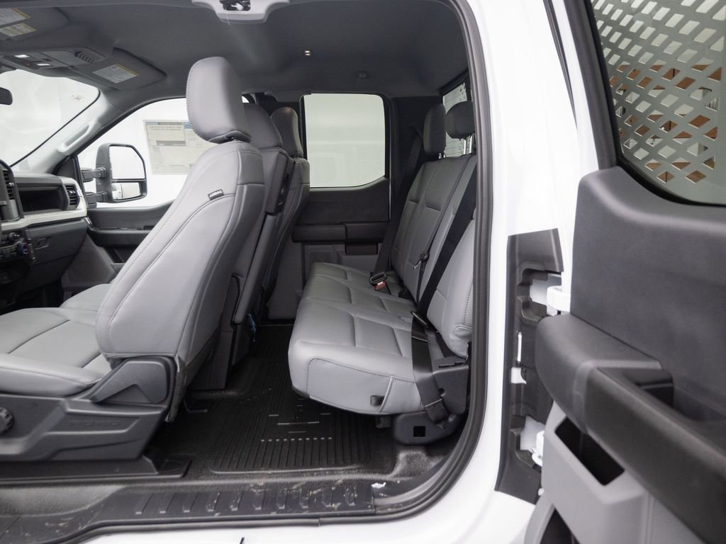 New 2026 Ford F550 2WD SuperCab Super Duty image 19