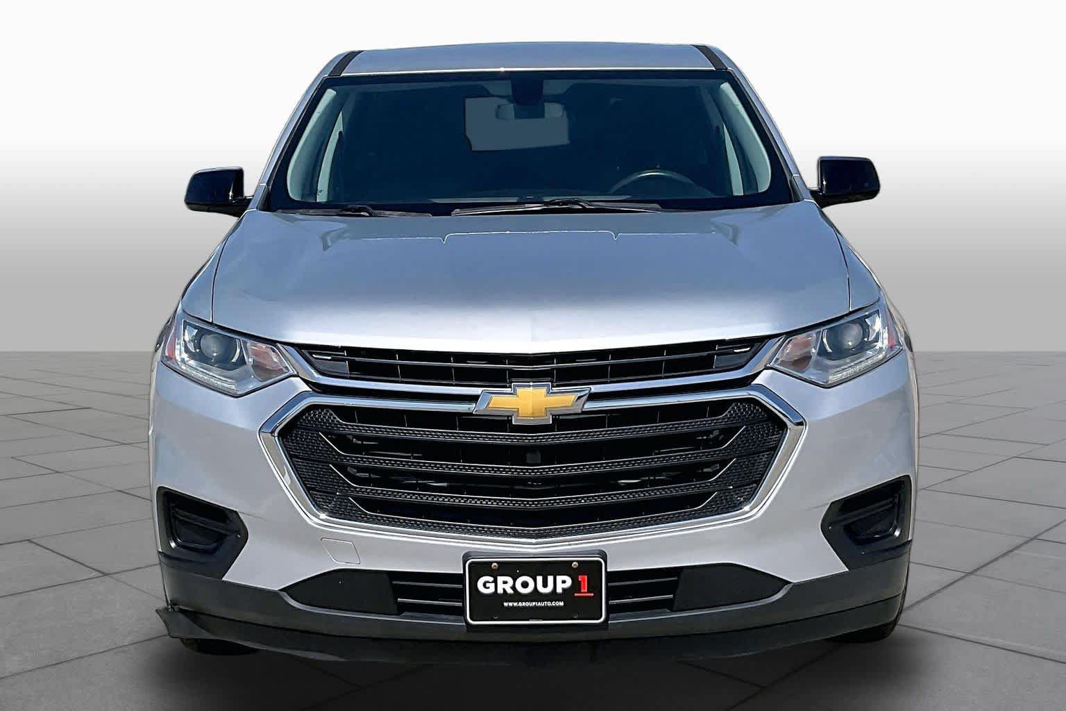 Used 2018 Chevrolet Traverse LS FWD image 4