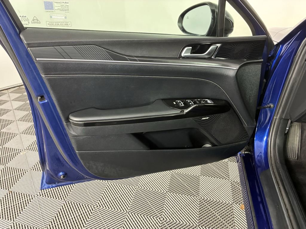 Used 2025 Kia K5 GT-Line w/ GT-Line Premium Package image 18