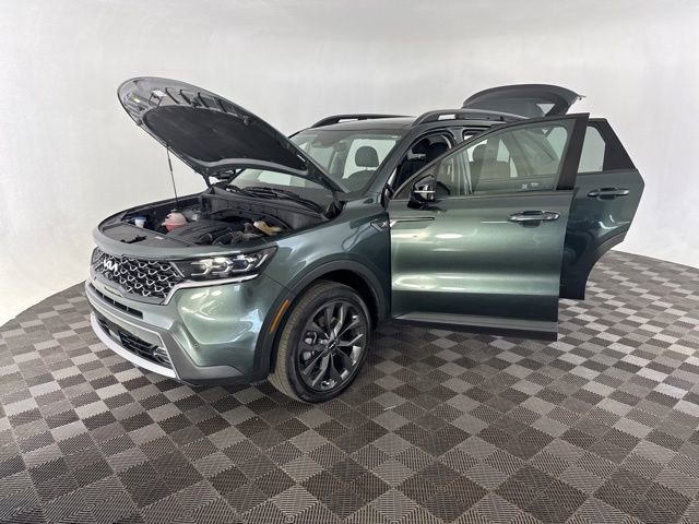 Certified 2023 Kia Sorento SX Prestige AWD/4WD image 12