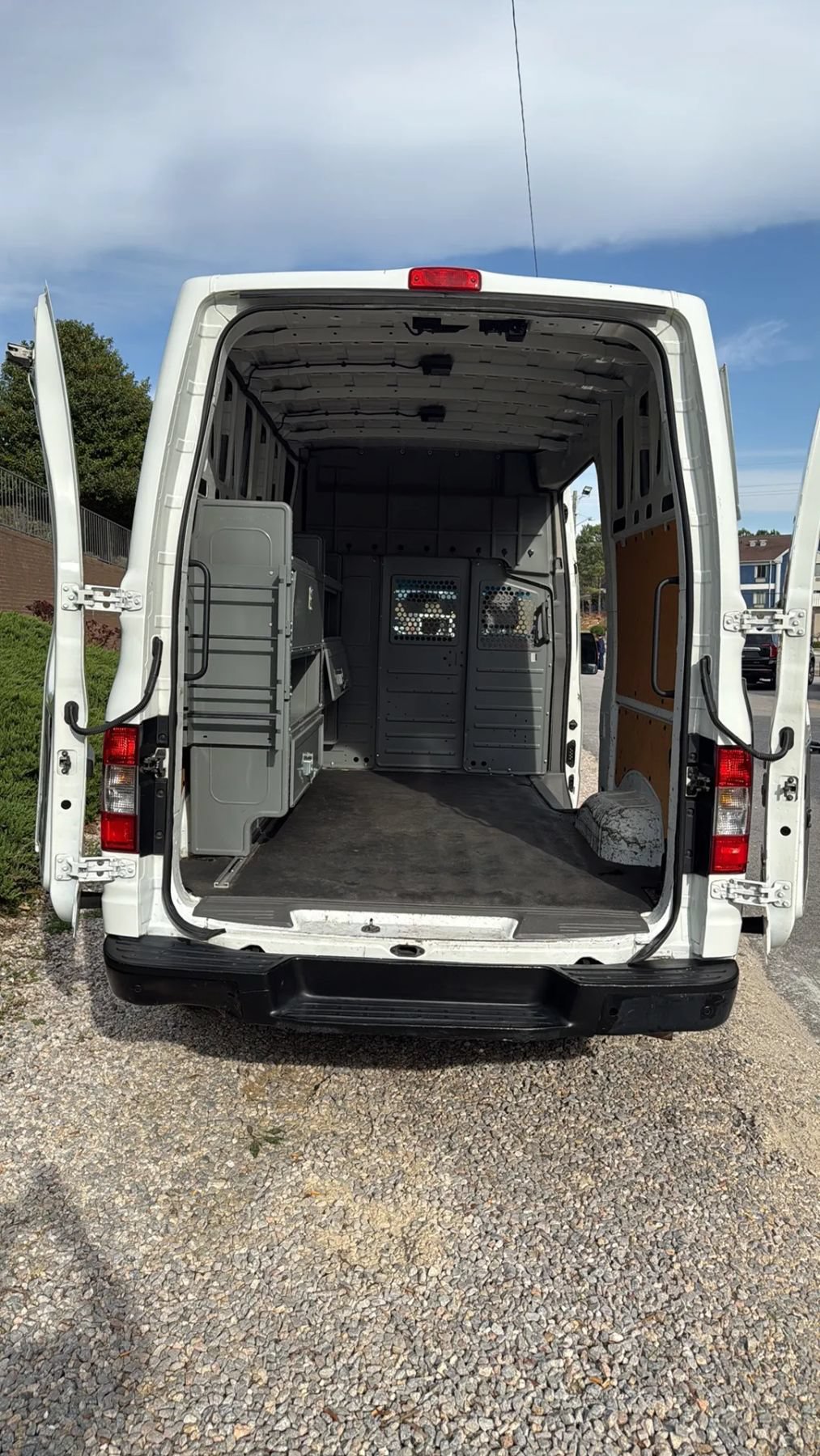 Used 2014 Nissan NV 2500 SV w/ Side & Curtain Airbag Package RWD image 20