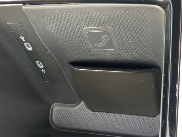 Certified 2023 Volkswagen ID.4 Pro image 23