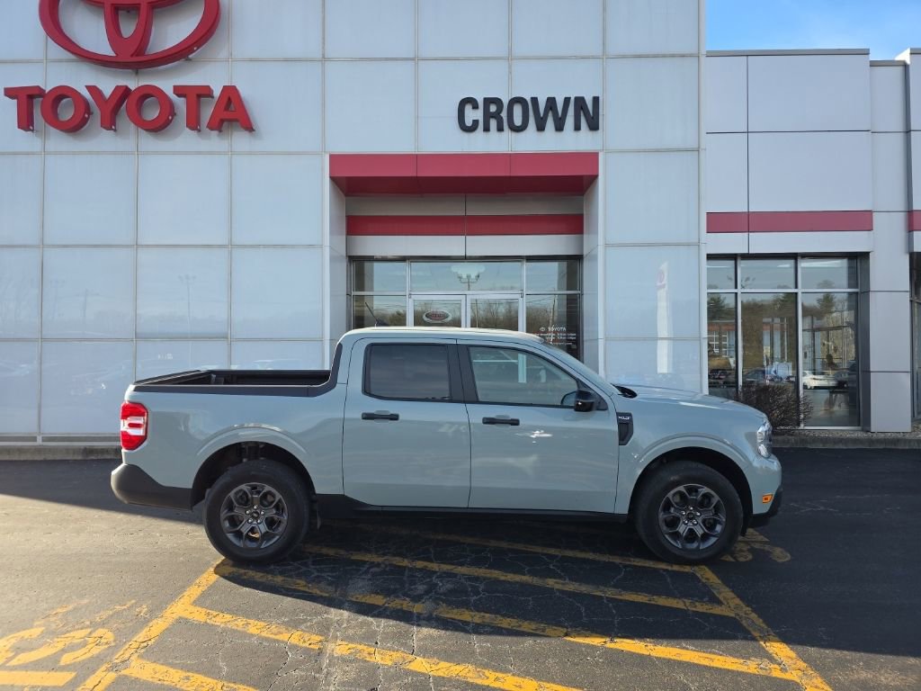 Used 2024 Ford Maverick XLT w/ XLT Luxury Package image 2