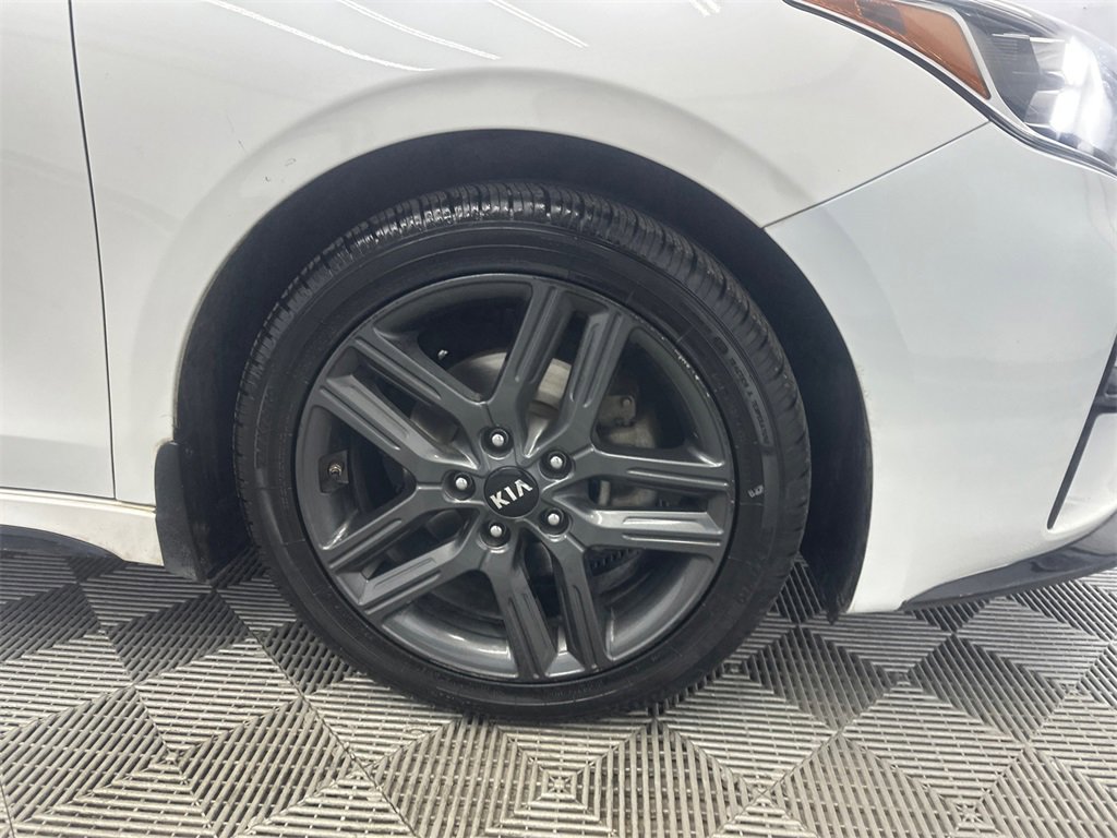 Used 2021 Kia Forte GT-Line image 13