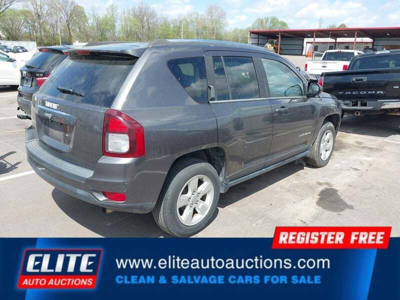 Used 2015 Jeep Compass Sport w/ Power Value Group image 8