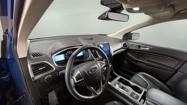 Used 2021 Ford Edge Titanium w/ Equipment Group 301A image 10
