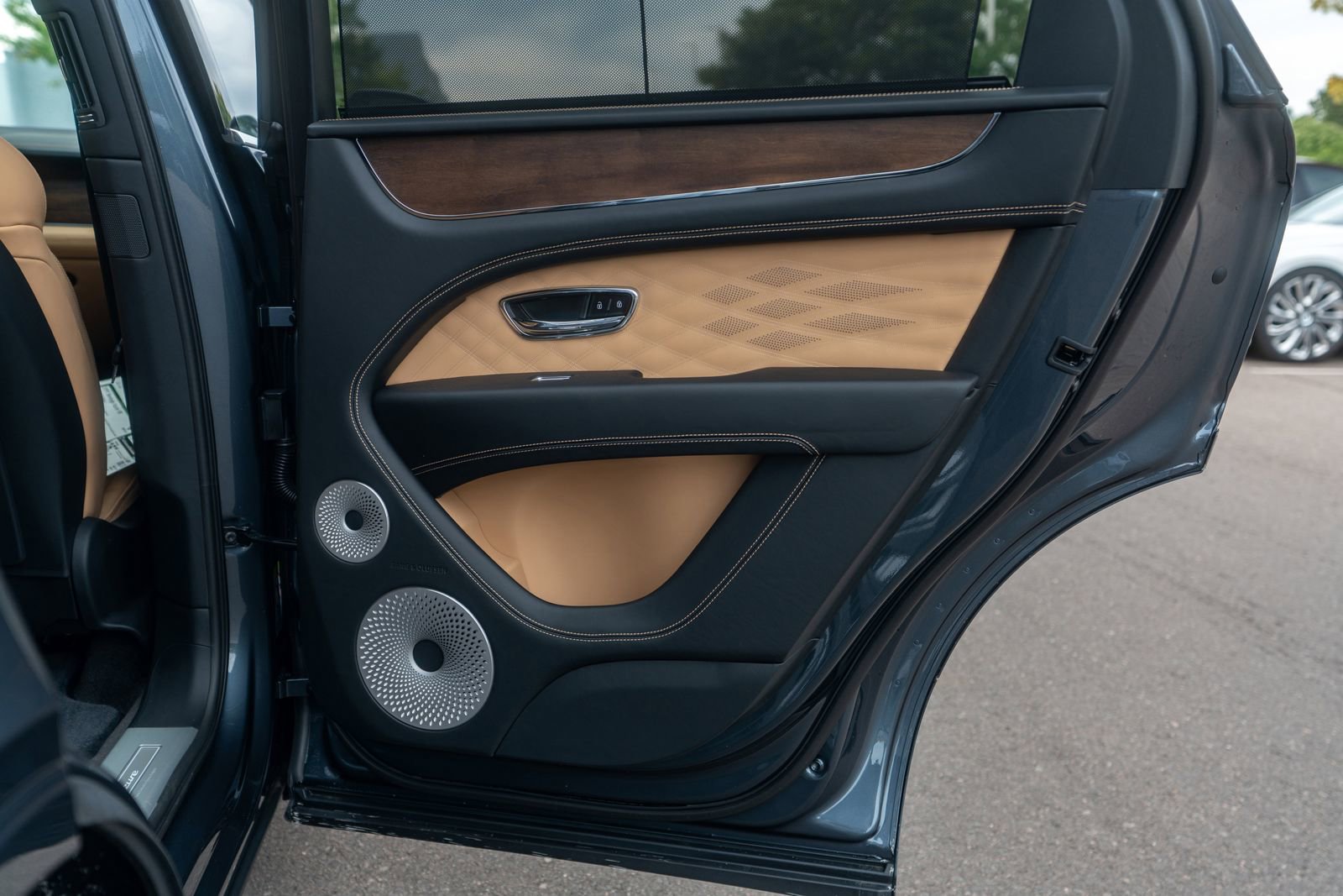 New 2025 Bentley Bentayga image 34