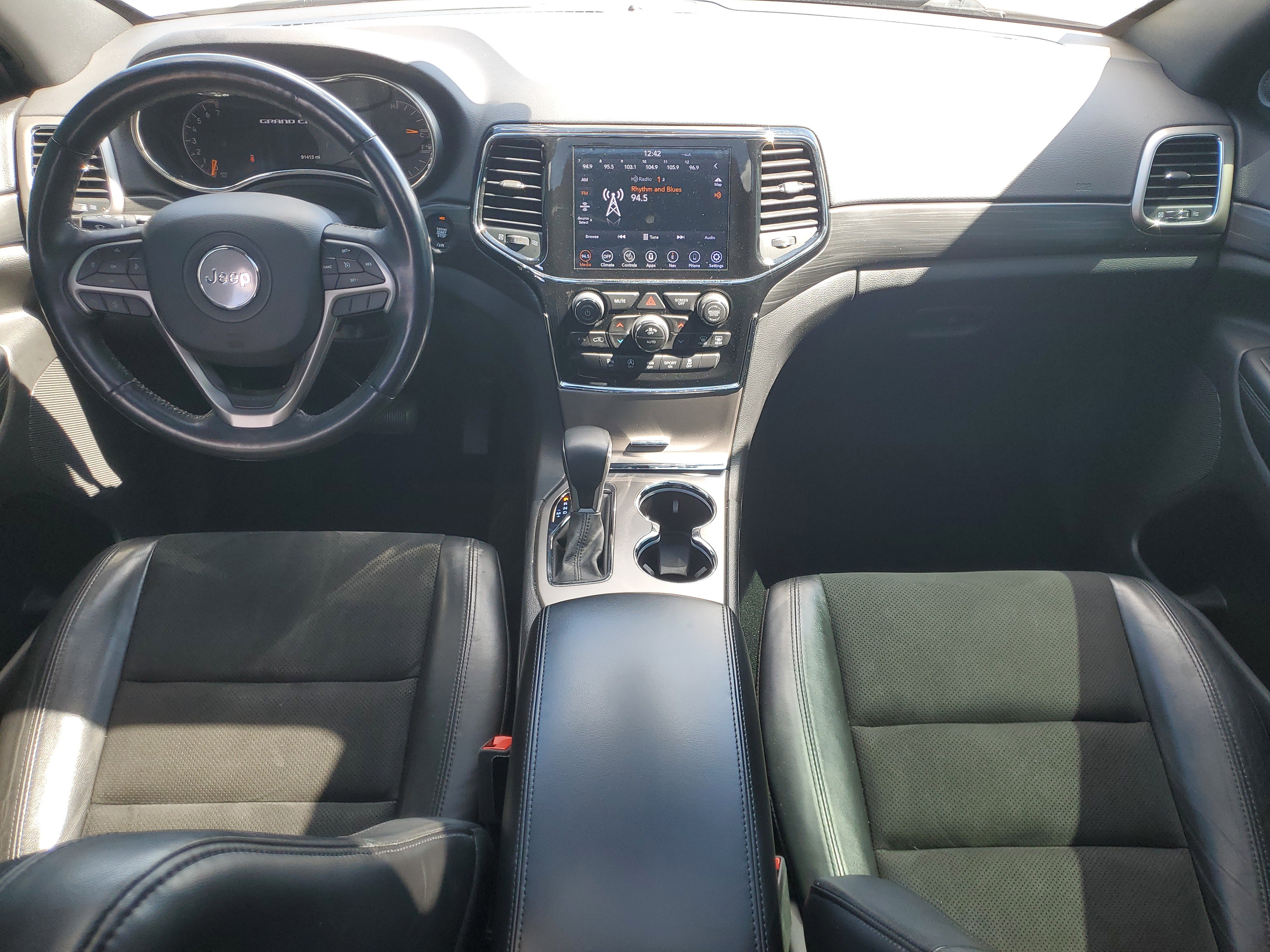 Used 2019 Jeep Grand Cherokee Altitude image 16