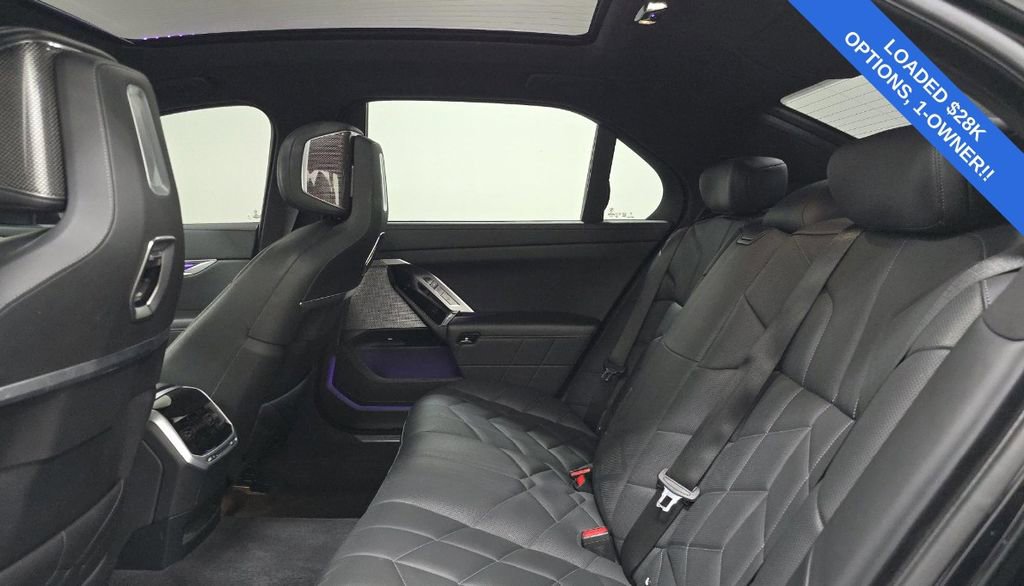 Used 2025 BMW 760i xDrive 760i xDrive w/ Executive Package image 9