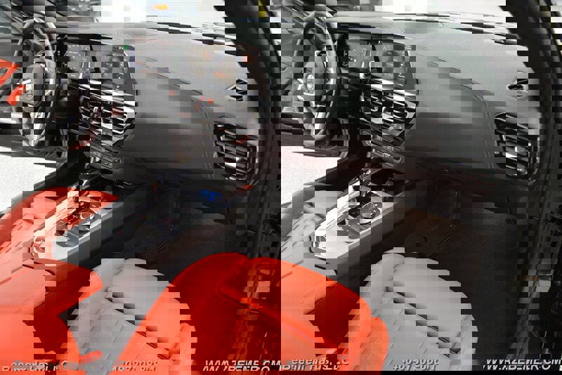 Used 2023 BMW Z4 M40i w/ Premium Package image 16