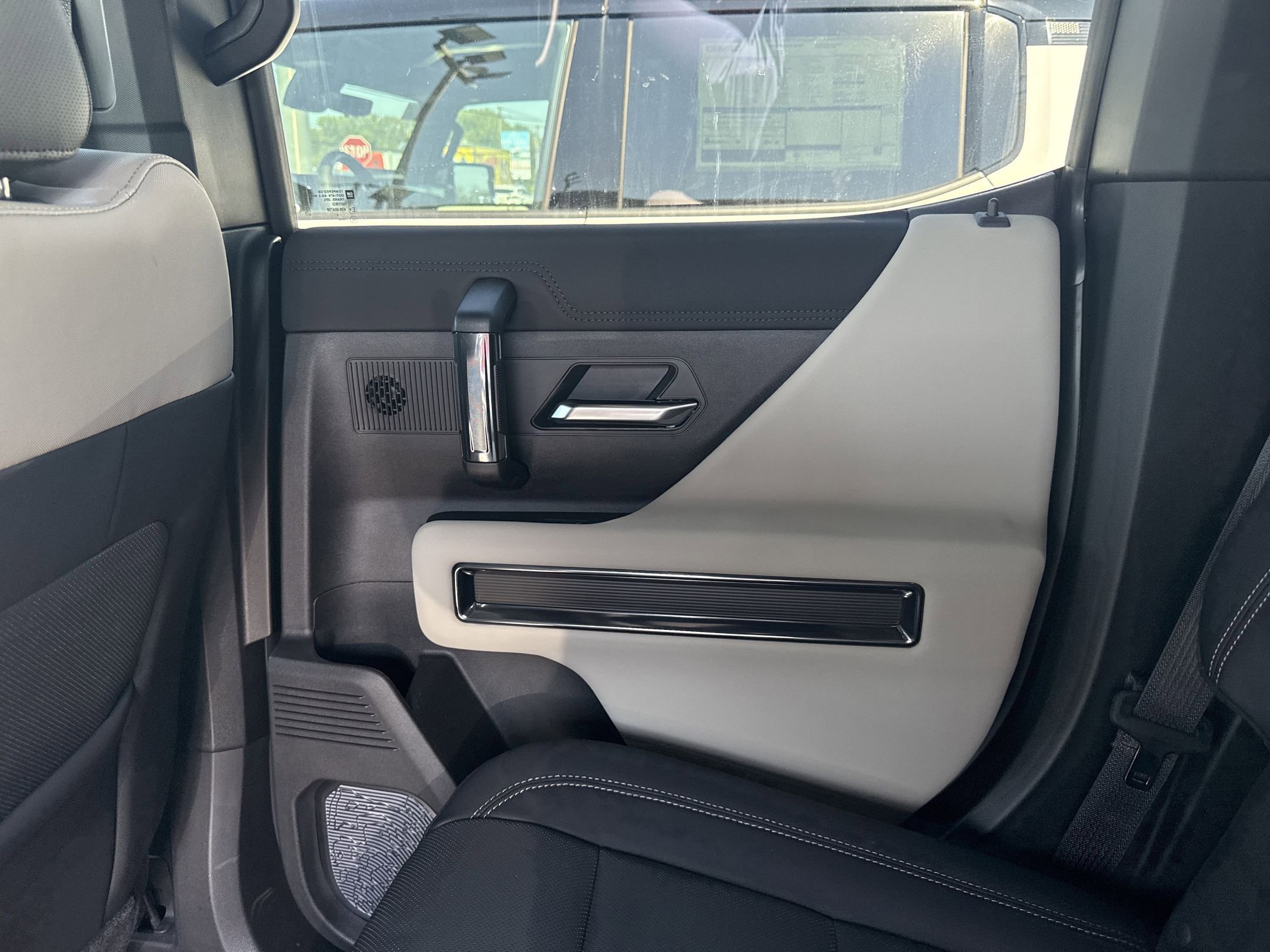 New 2026 GMC Hummer EV SUV image 27