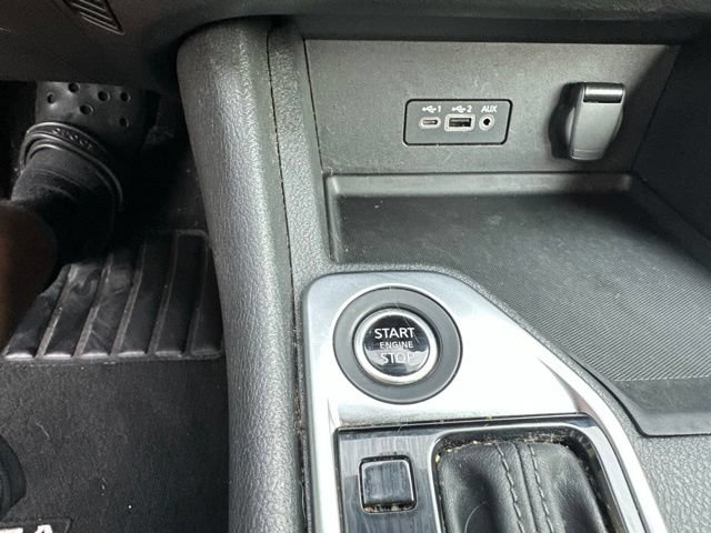 Used 2023 Nissan Sentra SV FWD image 35