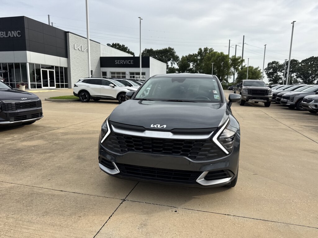 Certified 2024 Kia Sportage LX FWD image 7