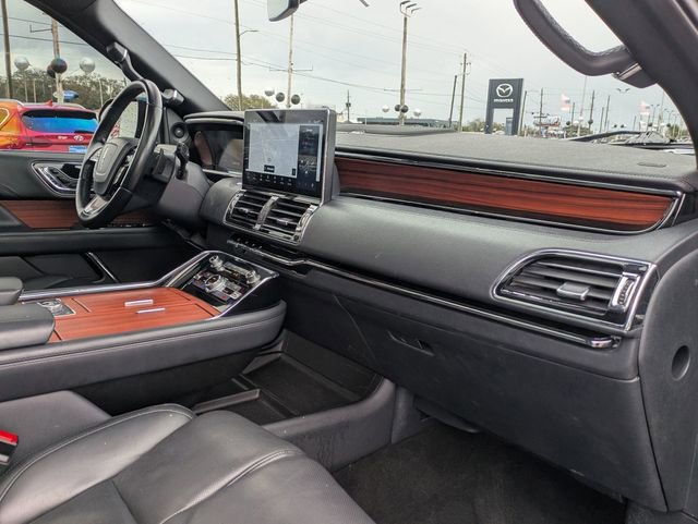 Used 2024 Lincoln Navigator Reserve image 35