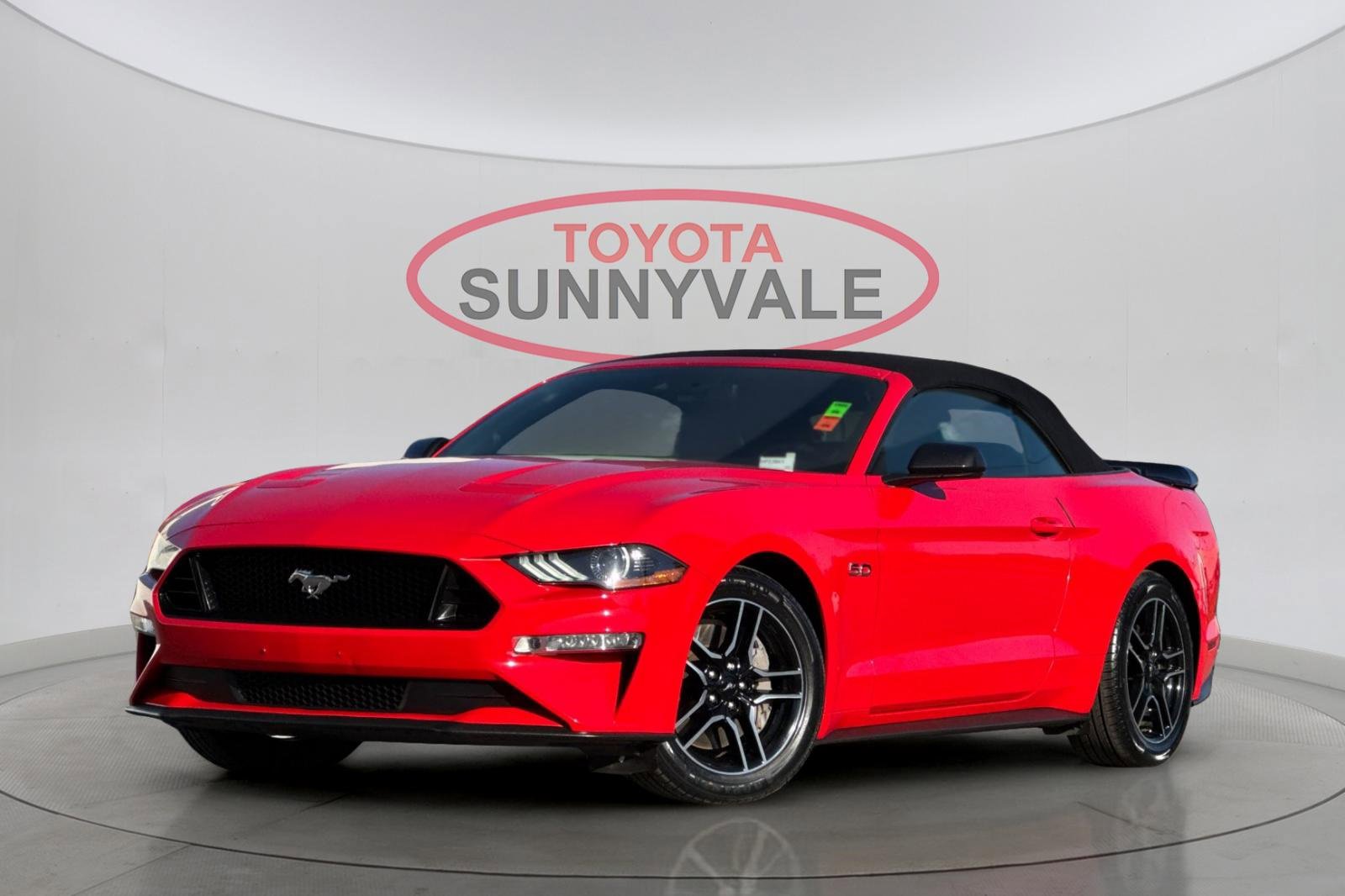 Used 2020 Ford Mustang GT Premium w/ Equipment Group 401A image 2