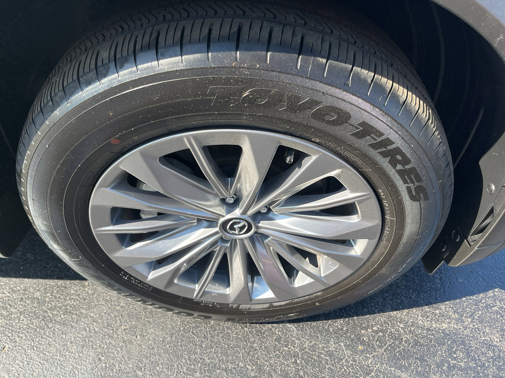 Certified 2025 MAZDA CX-90 3.3 Turbo w/ Preferred Package image 43