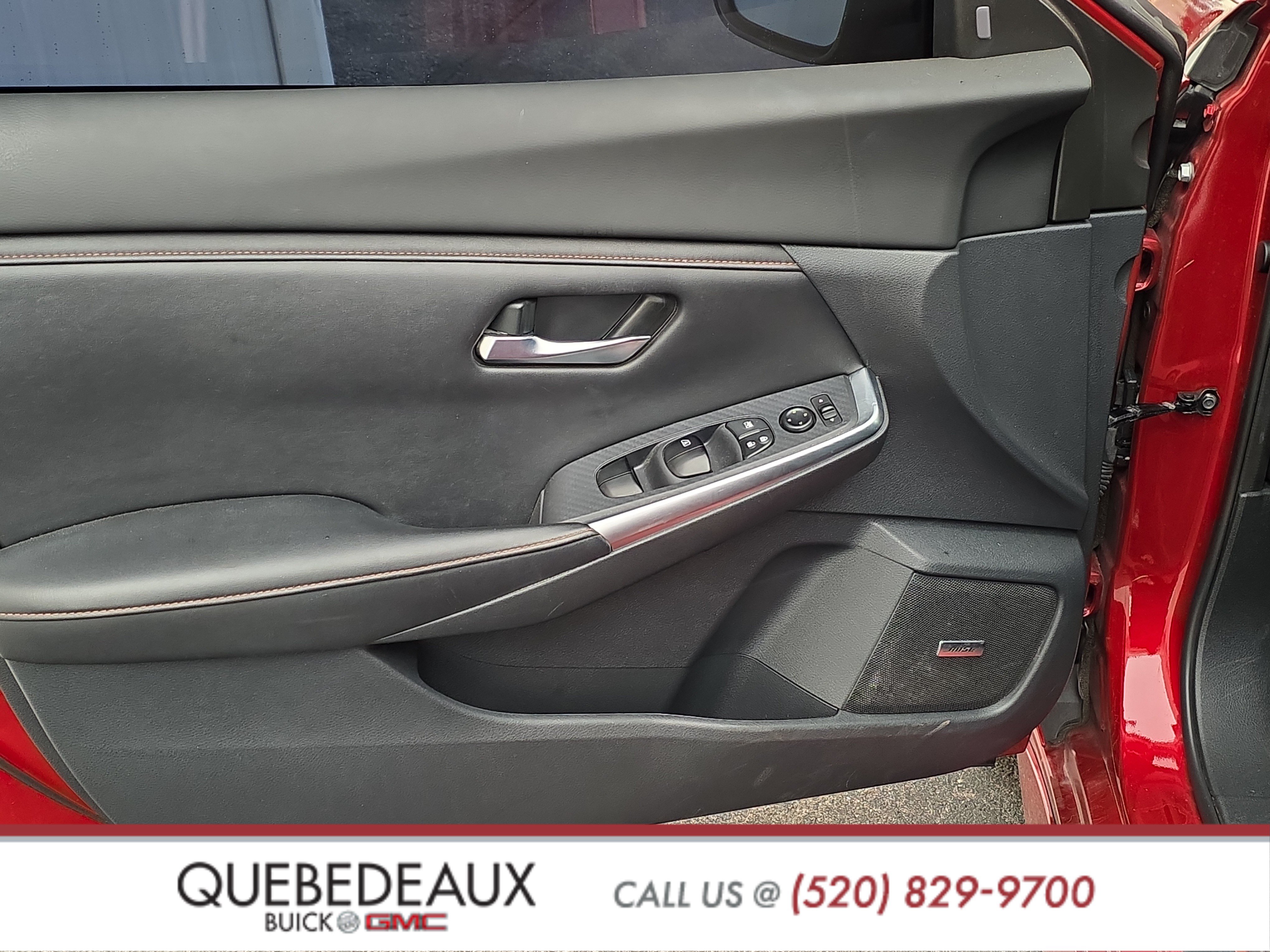 Used 2023 Nissan Sentra SR w/ SR Premium Package FWD image 9