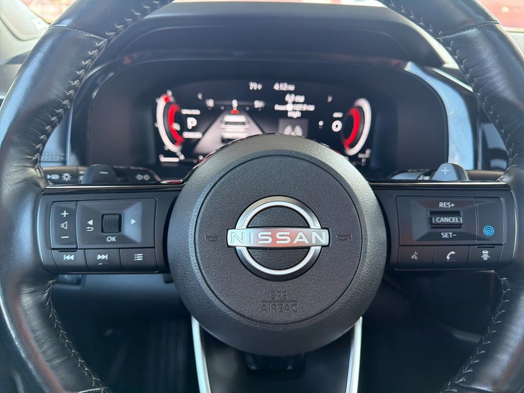 Used 2023 Nissan Pathfinder Platinum FWD image 24