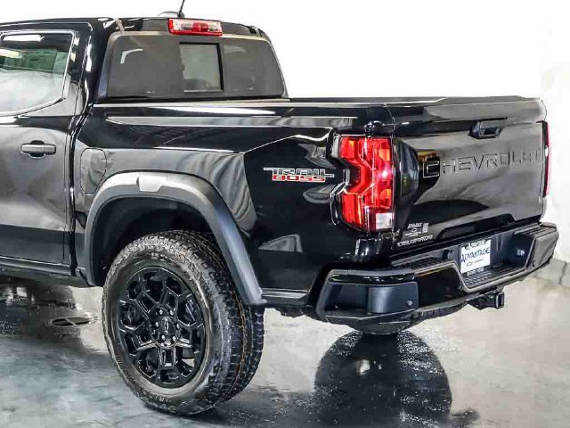 New 2026 Chevrolet Colorado Trail Boss AWD/4WD image 10