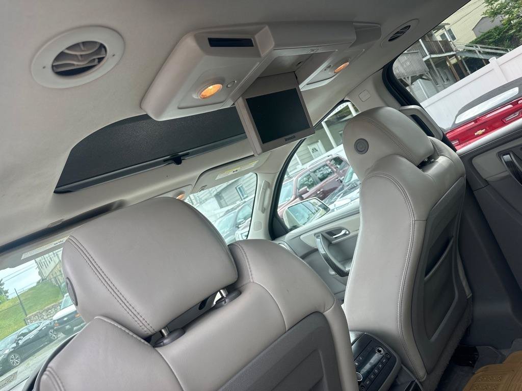 Used 2013 Chevrolet Traverse LTZ AWD/4WD image 14