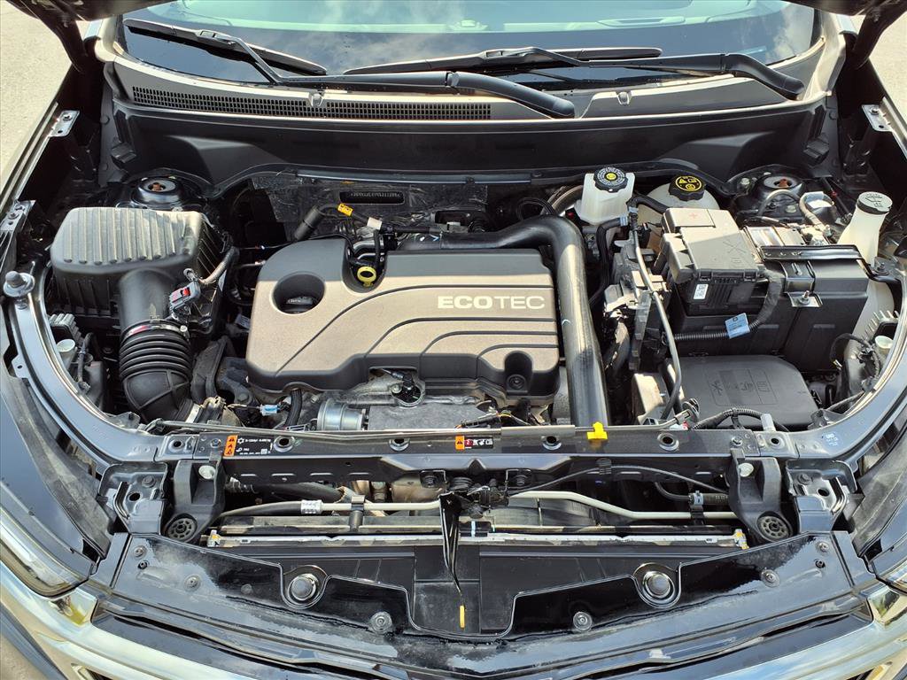 Used 2022 Chevrolet Equinox Premier w/ Redline Edition image 34