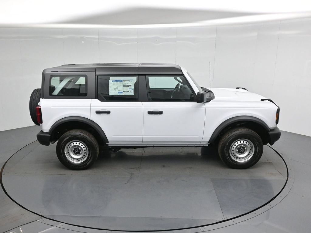 New 2026 Ford Bronco 4-Door AWD/4WD image 37