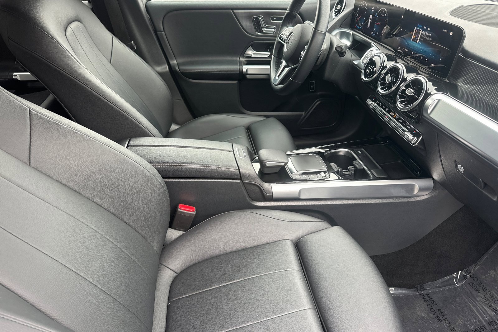 Certified 2022 Mercedes-Benz GLB 250 4MATIC image 16