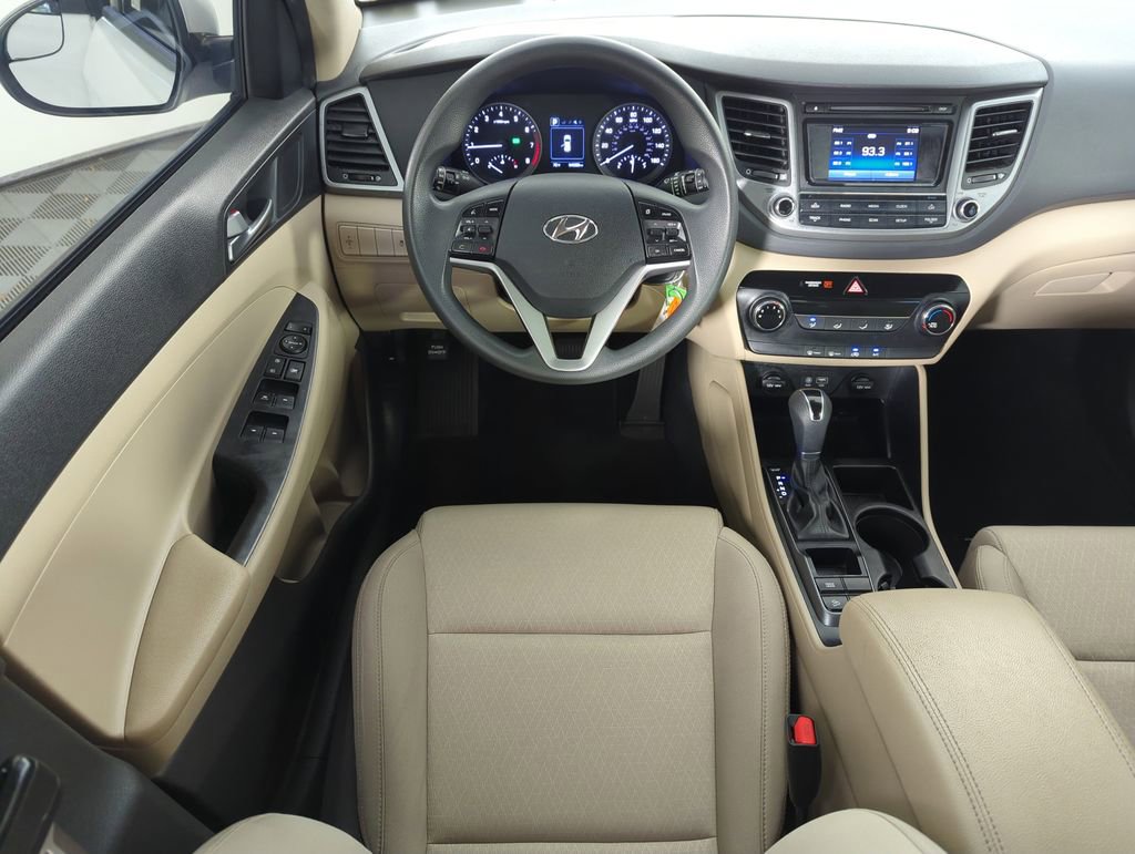 Used 2017 Hyundai Tucson SE image 14