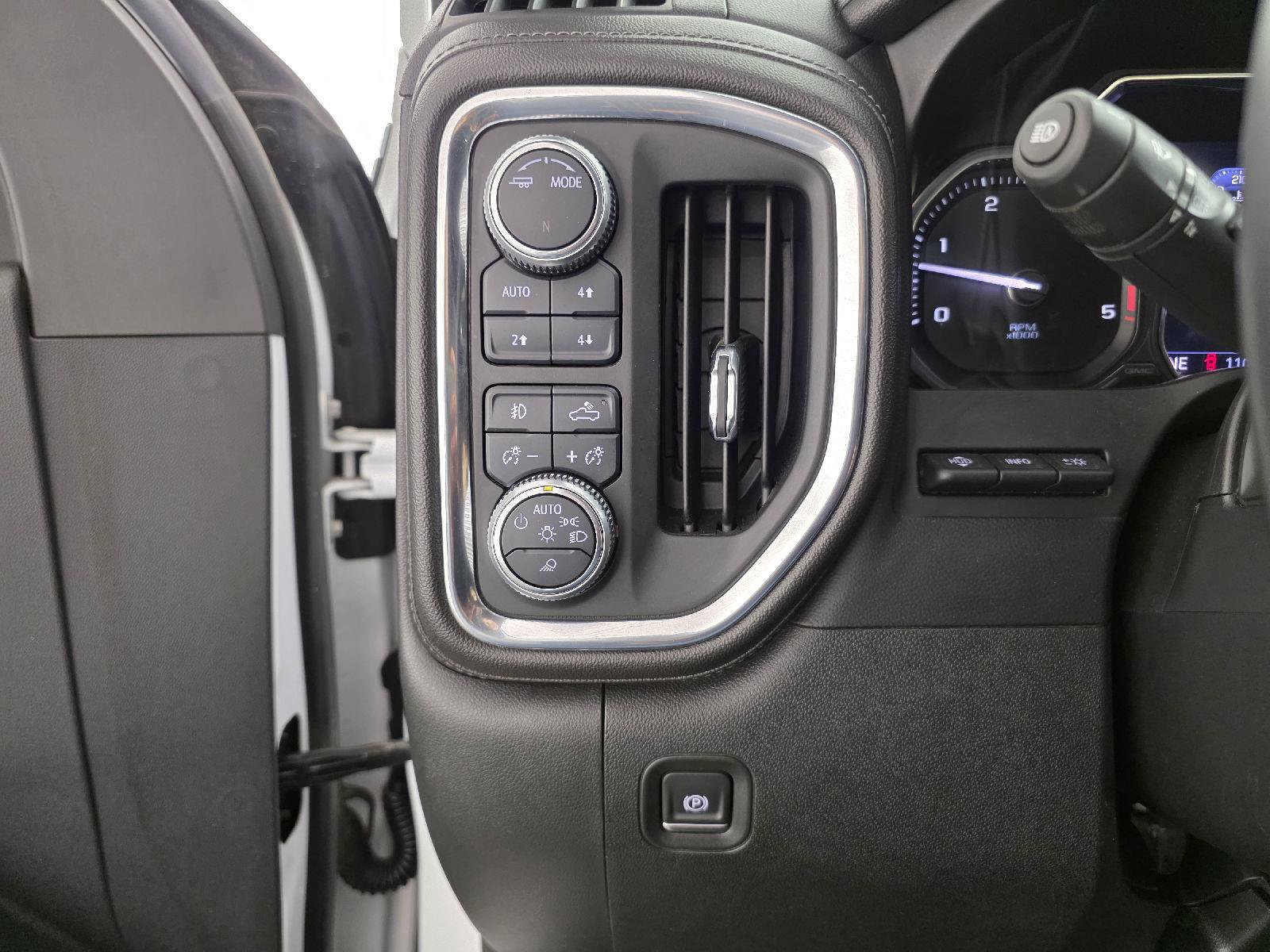 Used 2020 GMC Sierra 2500 Denali w/ Denali Ultimate Package image 36