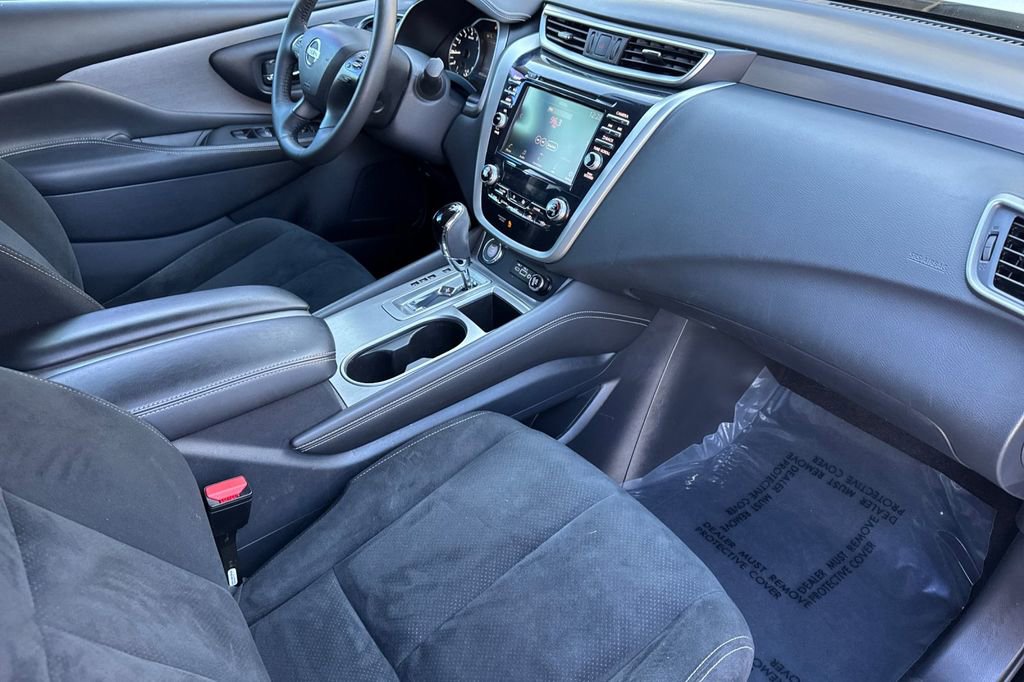 Used 2021 Nissan Murano SV w/ Cargo Package image 14