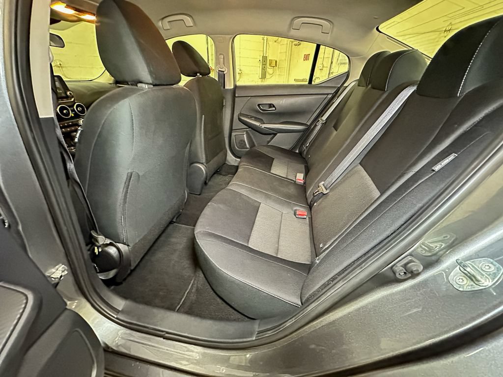 Used 2024 Nissan Sentra SV FWD image 25