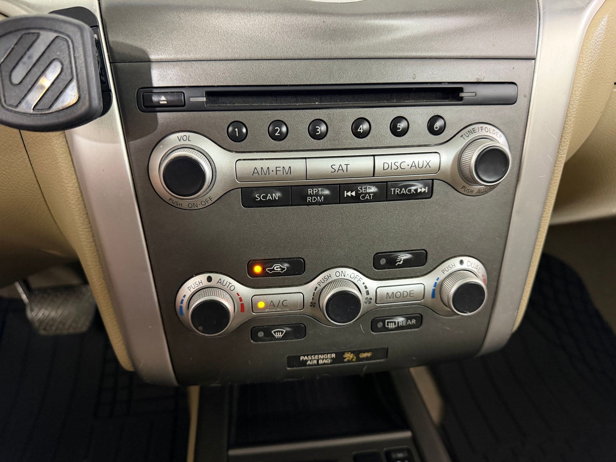 Used 2013 Nissan Murano LE w/ Platinum Pkg FWD image 26