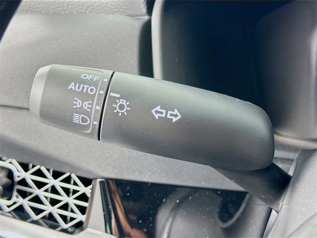 Used 2025 Honda Accord EX-L image 19