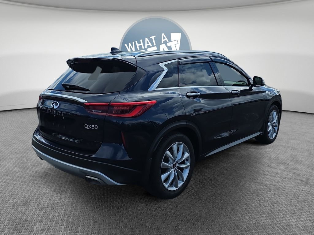 Used 2019 INFINITI QX50 Luxe w/ Navigation Package image 3