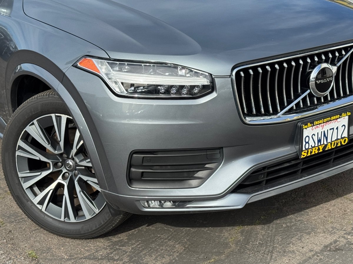 Used 2020 Volvo XC90 T5 Momentum w/ Protection Package Premier FWD image 3
