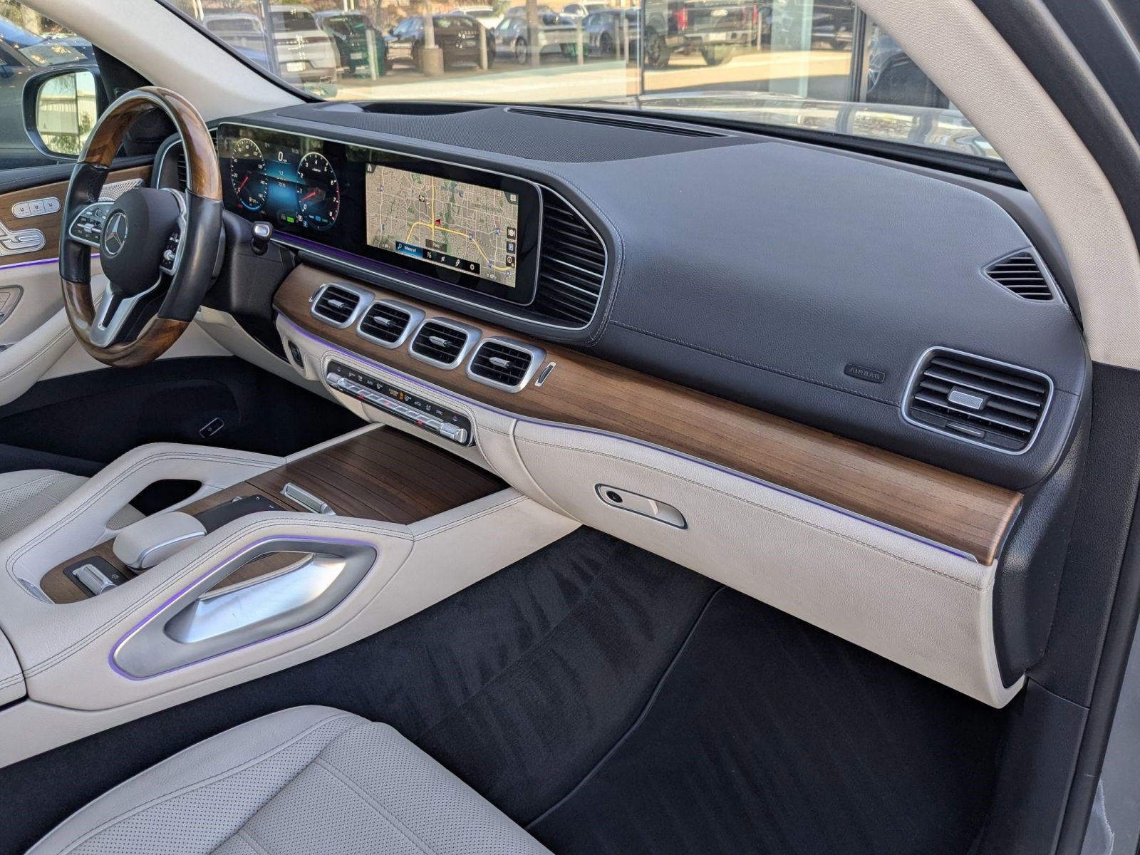 Used 2022 Mercedes-Benz GLS 450 4MATIC image 25