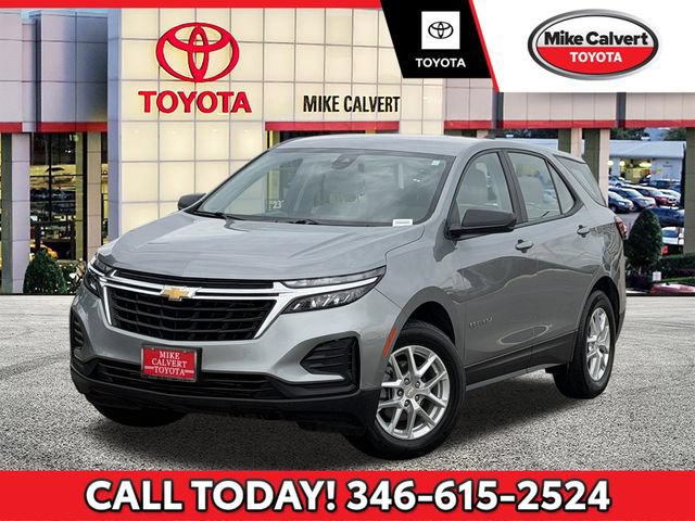 Used 2023 Chevrolet Equinox LS w/ LPO, Floor Liner Package FWD image 1