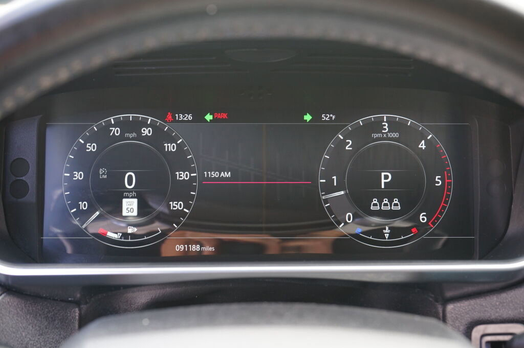 Used 2018 Land Rover Range Rover Sport SE AWD/4WD image 19