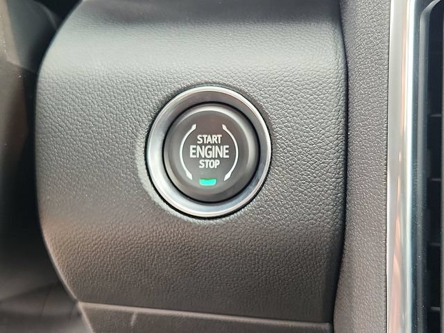 New 2026 GMC Acadia Elevation w/ Black Edition FWD image 17