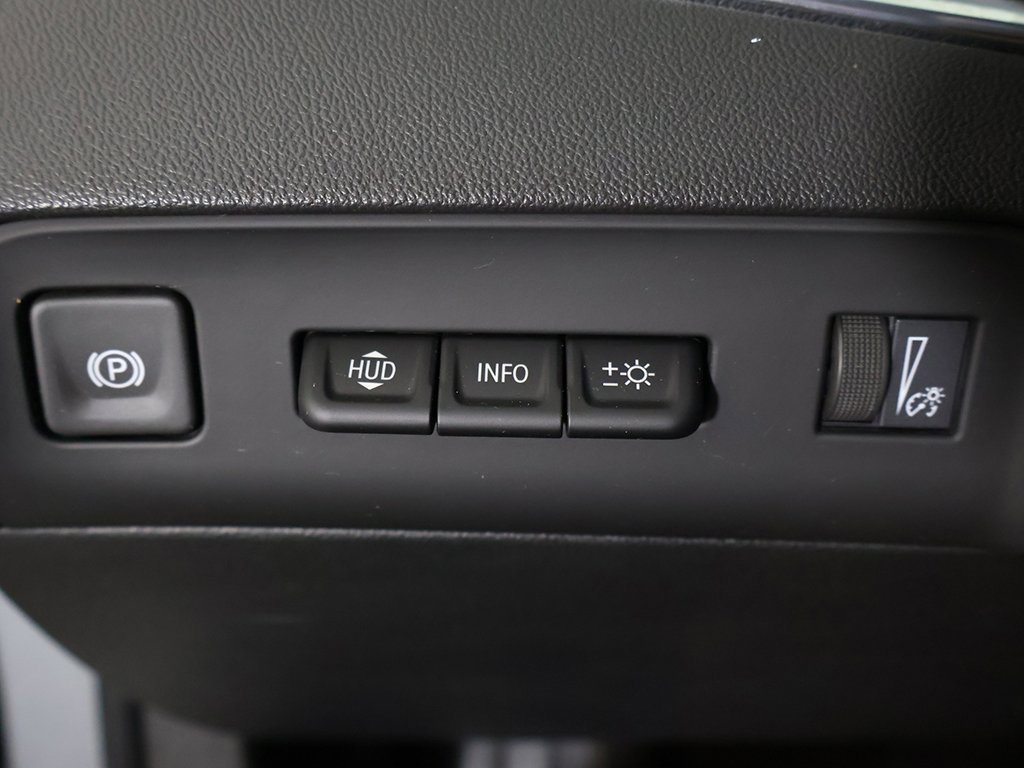 Used 2024 Buick Enclave Premium image 45