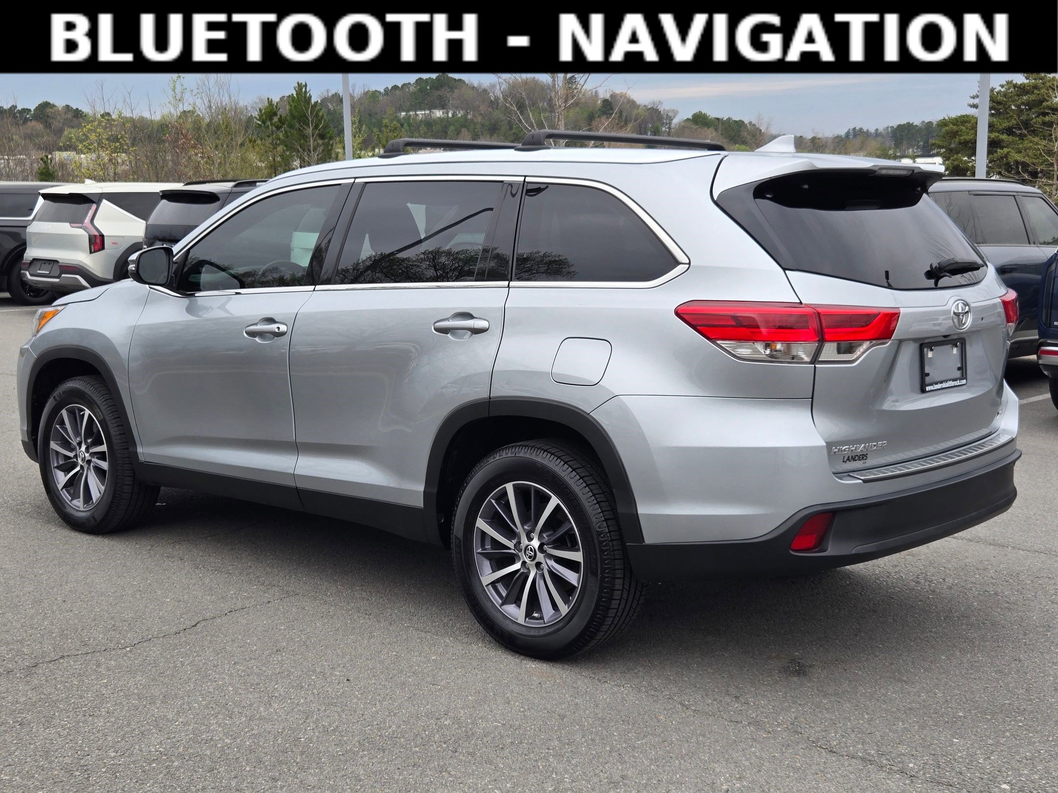 Used 2019 Toyota Highlander XLE image 5