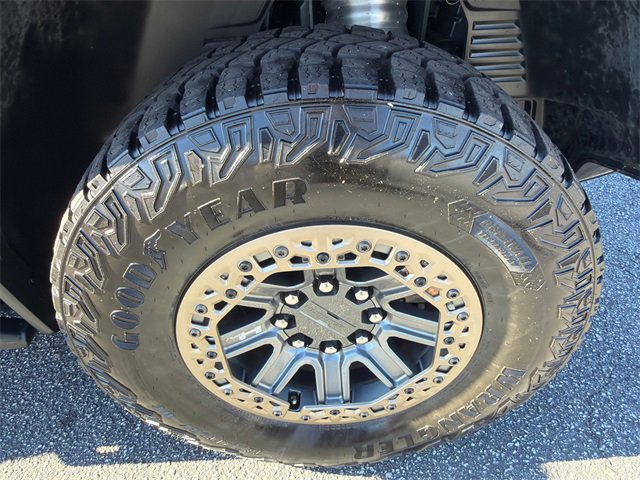 Used 2024 GMC Hummer EV 3X w/ Extreme Off-Road Package image 20