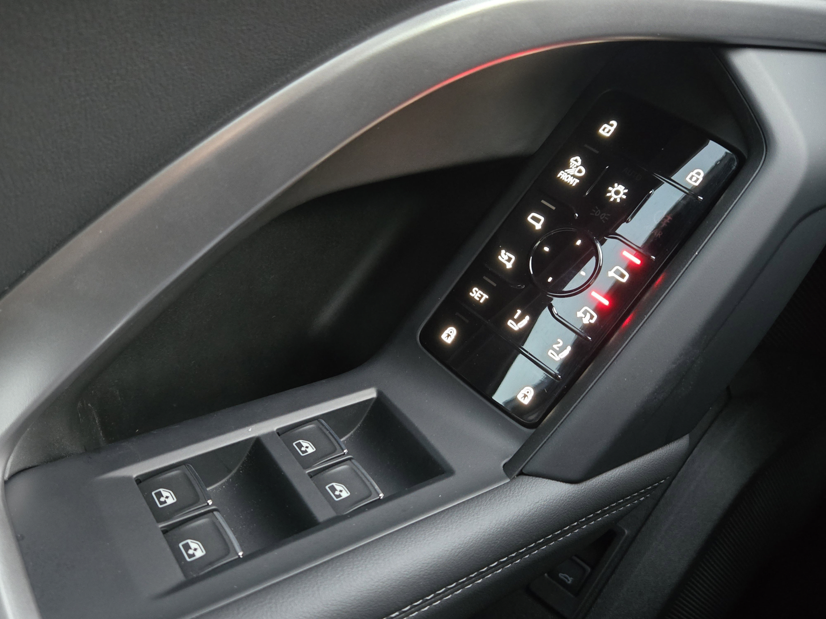 New 2025 Audi Q5 Prestige AWD/4WD image 13