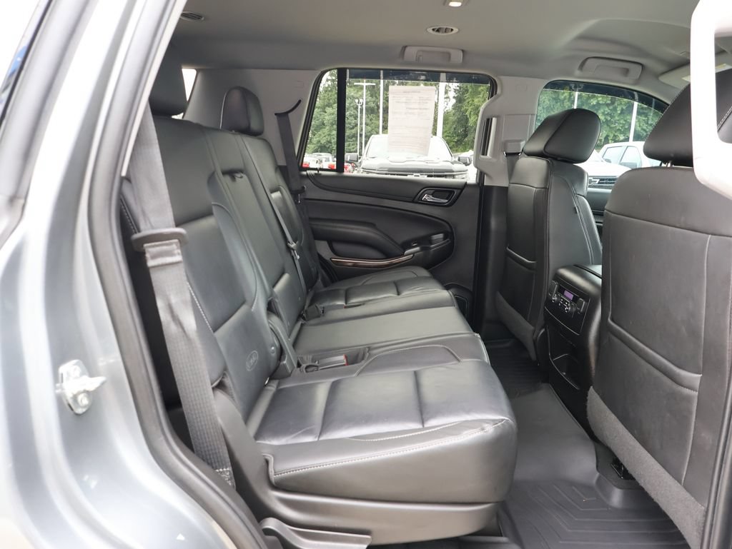 Used 2019 Chevrolet Tahoe LT w/ Luxury Package AWD/4WD image 38