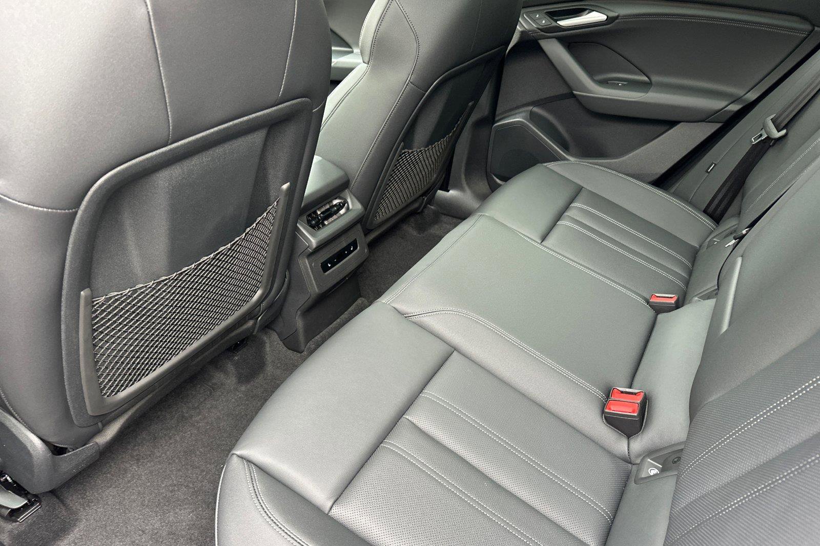 New 2025 Audi Q6 e-tron Premium Plus image 11