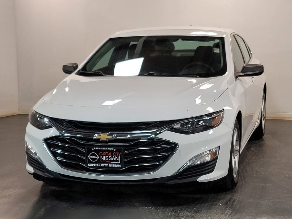 Used 2020 Chevrolet Malibu LS image 4