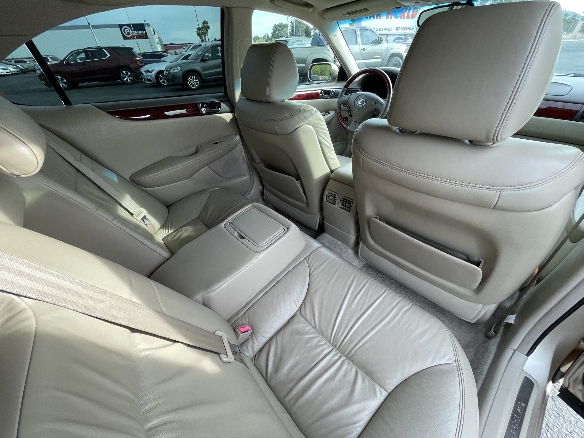 Used 2004 Lexus ES 330 FWD image 23