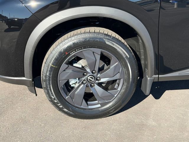 New 2026 Nissan Rogue SV FWD image 27