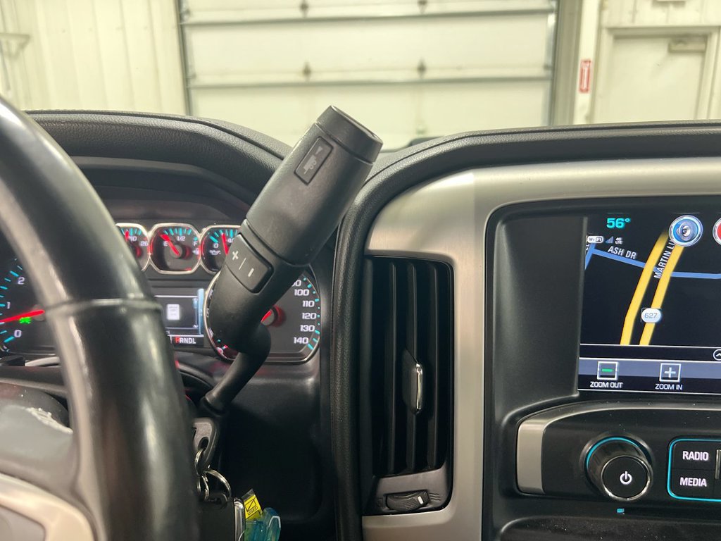 Used 2018 GMC Sierra 1500 SLT AWD/4WD image 18
