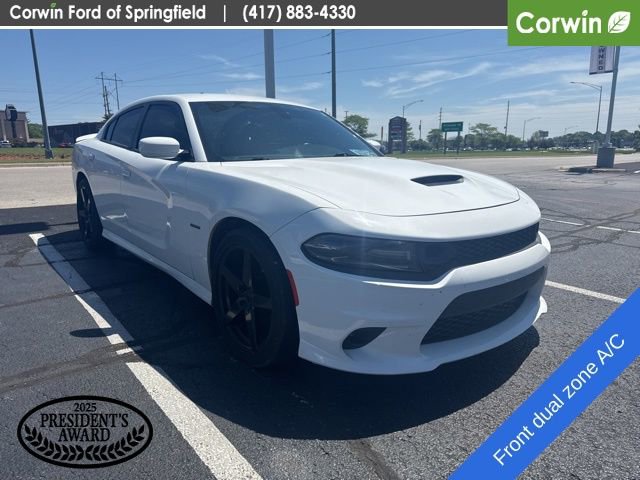 Used 2019 Dodge Charger R/T RWD image 3